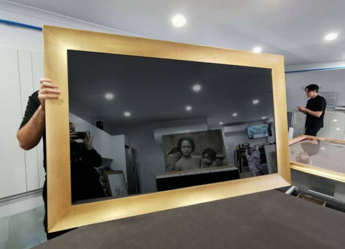 MIRRORED TV FRAMING