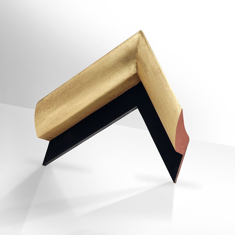DAWSONS FRAMING - HANDCRAFTED RANGE - LUXURIA FLOAT FRAME - CURVED in Gold Leaf