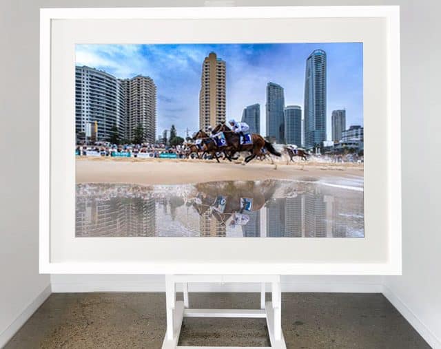 Surfers Paradise’s Custom Picture Framing Team