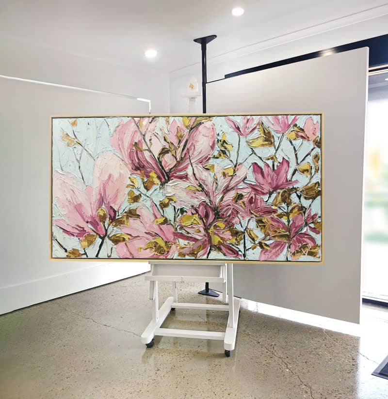 Angela Hawkey. Palette Knife Artist - Floral Painting.