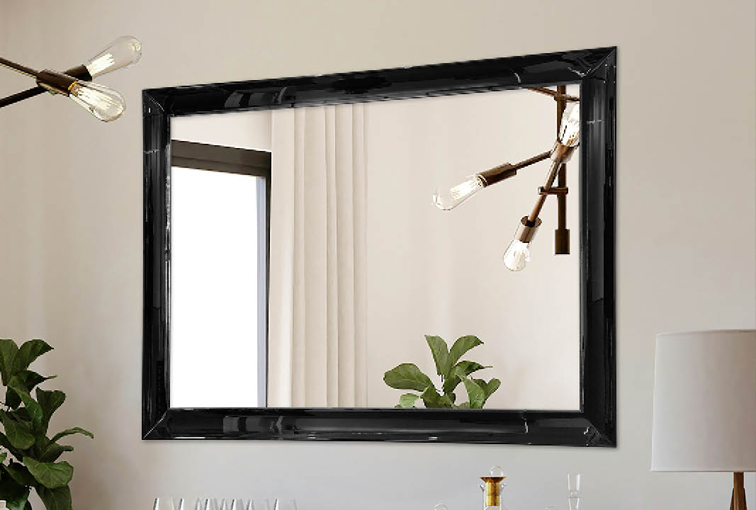 LUXURIA - Medium